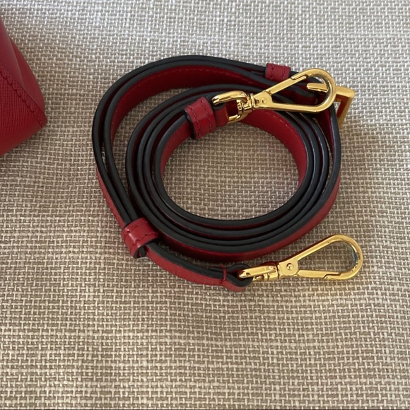 Red Prada leather purse - like new - Picture 5 of 8